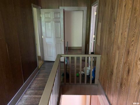 Tiny photo for 505 S Rawlings Street, Carbondale, IL 62901 (MLS # EB445464)