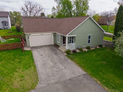 Tiny photo for 2022 N Aspen Drive, Woodstock, IL 60098 (MLS # 12632250)