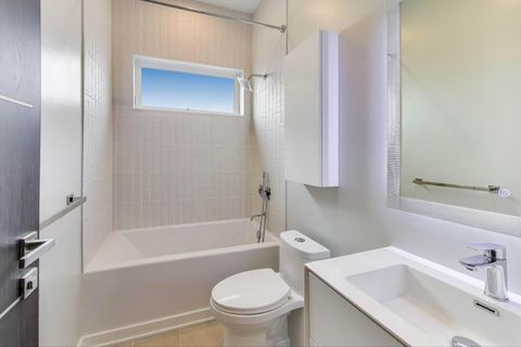 Tiny photo for 1708 W Cermak Road #3W, Chicago, IL 60608 (MLS # 12483987)