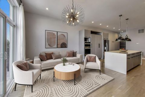 Tiny photo for 1708 W Cermak Road #3W, Chicago, IL 60608 (MLS # 12483987)