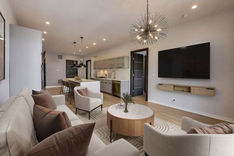 Tiny photo for 1708 W Cermak Road #3W, Chicago, IL 60608 (MLS # 12483987)