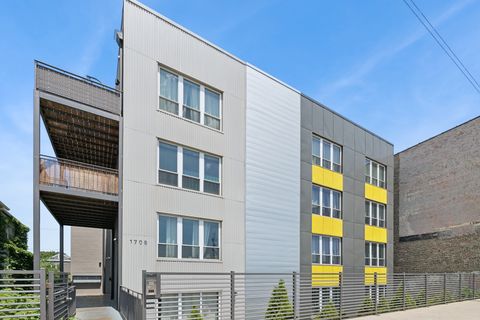 Photo of 1708 W Cermak Road #3W, Chicago, IL 60608 (MLS # 12483987)