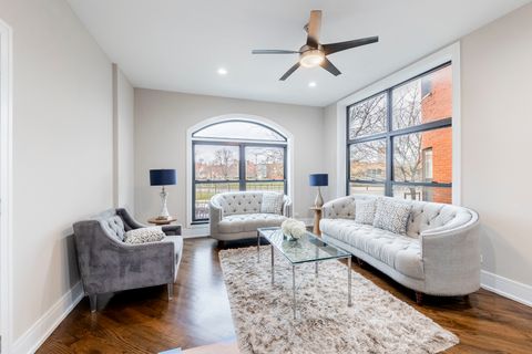 Tiny photo for 4453 S Lake Park Avenue #4, Chicago, IL 60653 (MLS # 12342744)
