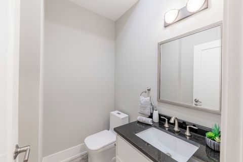 Tiny photo for 4453 S Lake Park Avenue #4, Chicago, IL 60653 (MLS # 12342744)