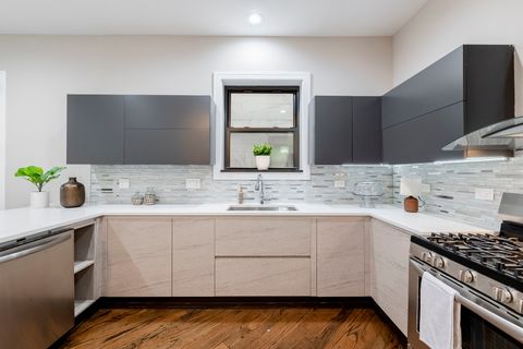 Tiny photo for 4453 S Lake Park Avenue #4, Chicago, IL 60653 (MLS # 12342744)