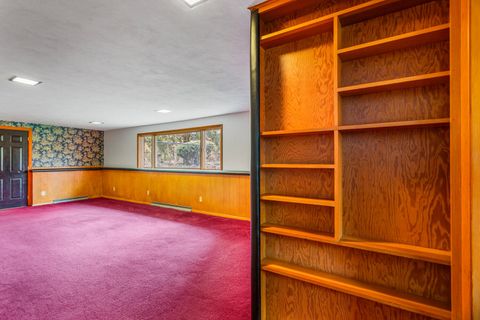 Tiny photo for 1420 Mayfair Road, Champaign, IL 61821 (MLS # 12580792)