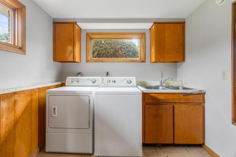 Tiny photo for 1420 Mayfair Road, Champaign, IL 61821 (MLS # 12580792)