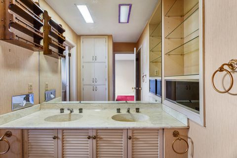 Tiny photo for 1420 Mayfair Road, Champaign, IL 61821 (MLS # 12580792)