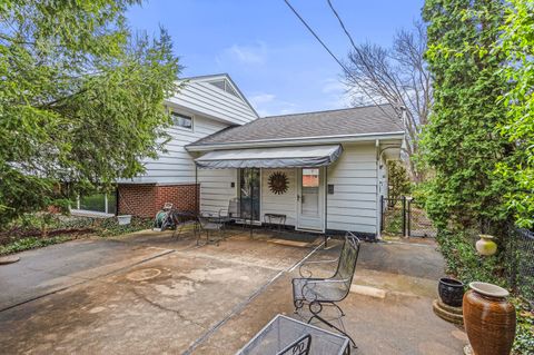 Tiny photo for 1420 Mayfair Road, Champaign, IL 61821 (MLS # 12580792)