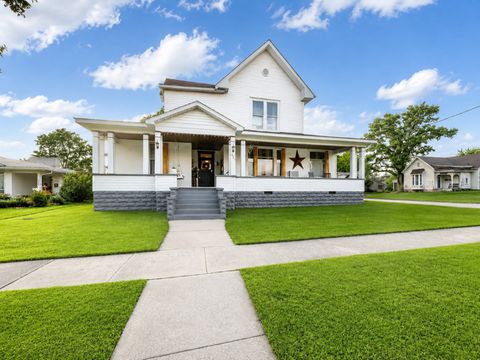 Photo of 621 Girard Street, Metropolis, IL 62960 (MLS # 12670075)