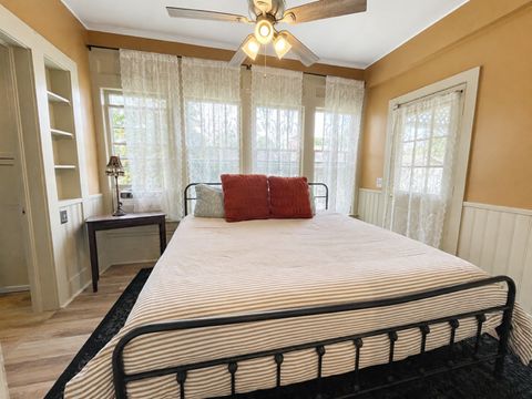 Tiny photo for 621 Girard Street, Metropolis, IL 62960 (MLS # 12670075)