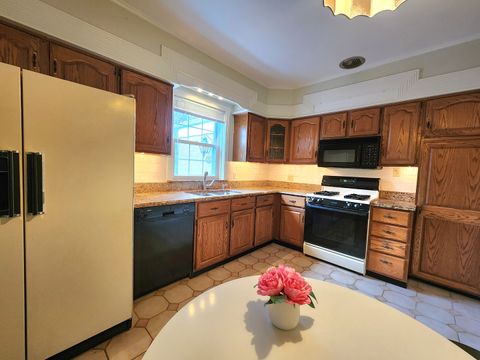 Tiny photo for 5020 Pratt Avenue, Skokie, IL 60076 (MLS # 12620332)