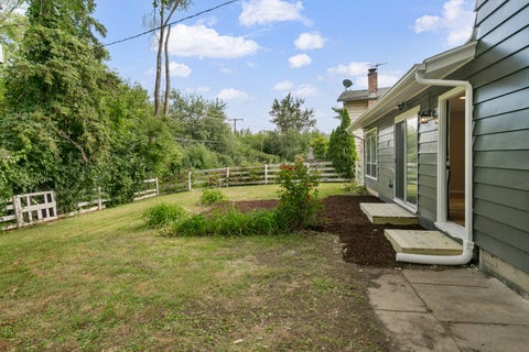 Tiny photo for 2620 A Turtle Creek Drive, Hazel Crest, IL 60429 (MLS # 12761448)