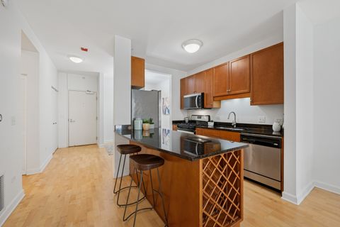 Tiny photo for 1133 S State Street #401B, Chicago, IL 60605 (MLS # 12460943)
