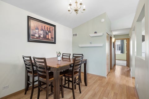 Tiny photo for 814 Symphony Drive, Aurora, IL 60504 (MLS # 12666412)