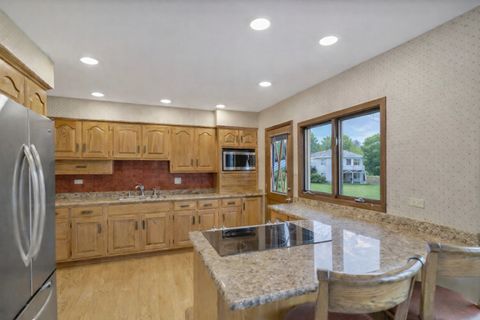 Tiny photo for 8532 W 107th Street, Palos Hills, IL 60465 (MLS # 12516448)