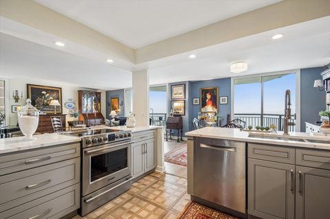 Tiny photo for 6007 N Sheridan Road #15B, Chicago, IL 60660 (MLS # 12588659)