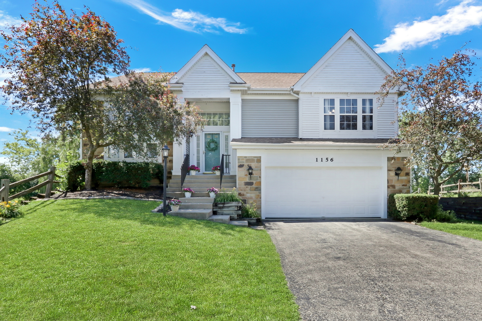 1156 Oakmeadow Court