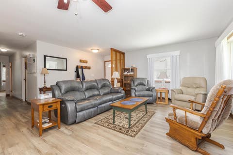 Tiny photo for 3 Manor Drive, Pontiac, IL 61764 (MLS # 12680061)