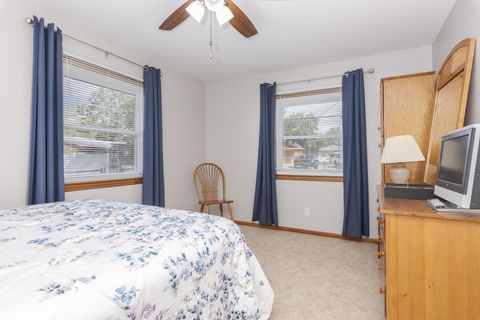 Tiny photo for 3 Manor Drive, Pontiac, IL 61764 (MLS # 12680061)