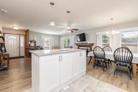 Tiny photo for 3 Manor Drive, Pontiac, IL 61764 (MLS # 12680061)