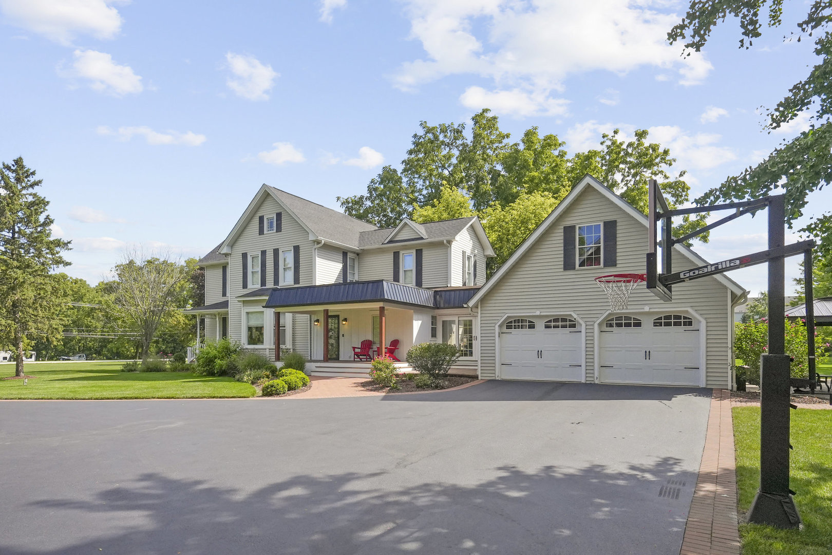 3614 Wolf Road