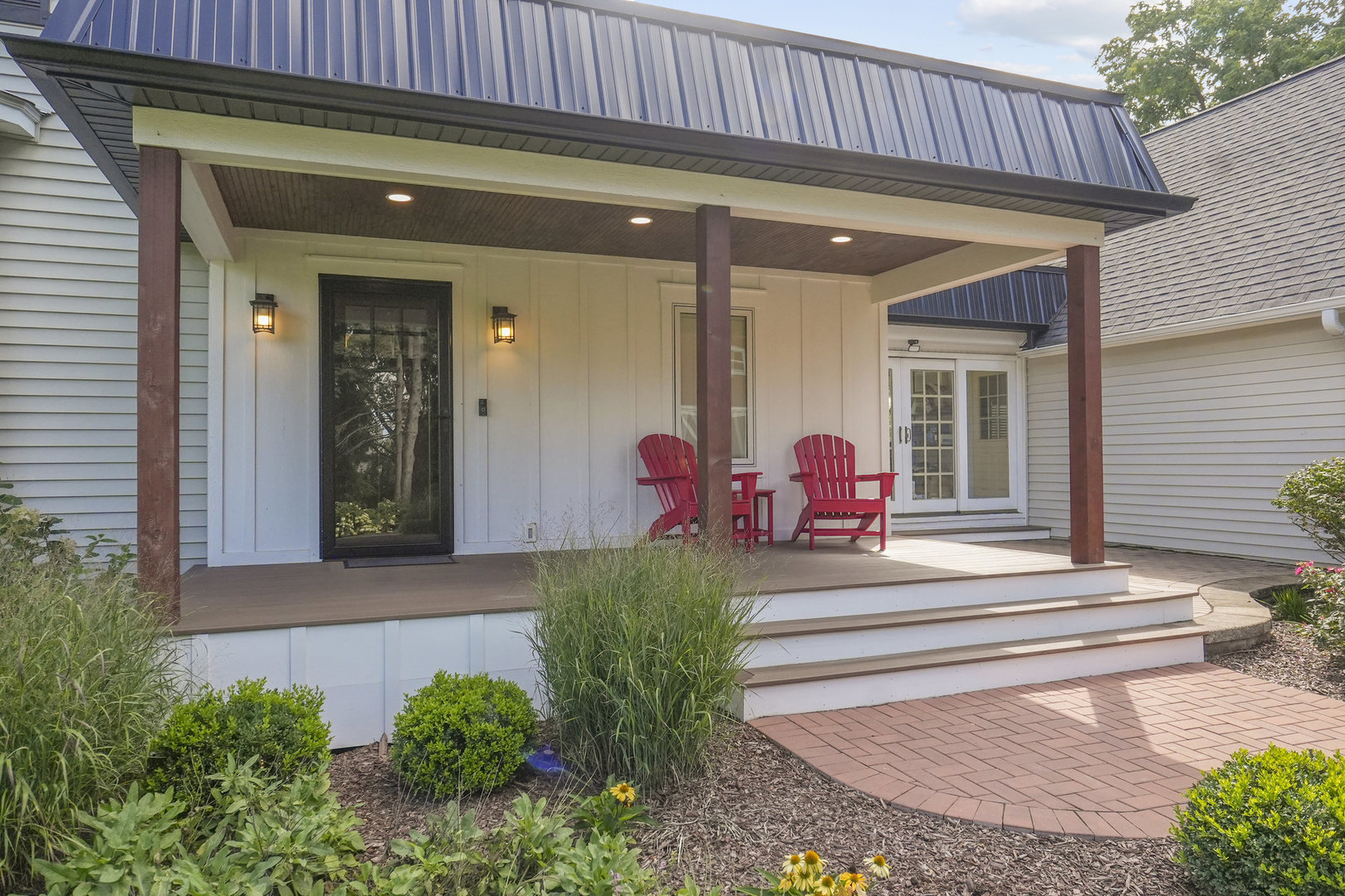 3614 Wolf Road