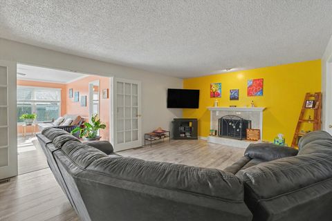 Tiny photo for 1050 Buckeye Lane, Decatur, IL 62521 (MLS # 12616807)