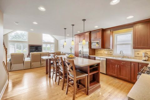 Tiny photo for 513 N Howard Avenue, Elmhurst, IL 60126 (MLS # 12630185)