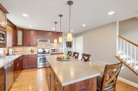 Tiny photo for 513 N Howard Avenue, Elmhurst, IL 60126 (MLS # 12630185)