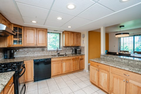 Tiny photo for 4041 W 97th Street #2N, Oak Lawn, IL 60453 (MLS # 12666169)