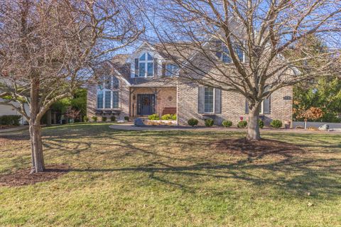 Tiny photo for 2006 Woodbine Road, Bloomington, IL 61704 (MLS # 12474472)