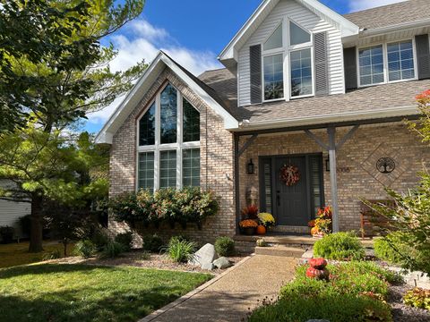 Tiny photo for 2006 Woodbine Road, Bloomington, IL 61704 (MLS # 12474472)