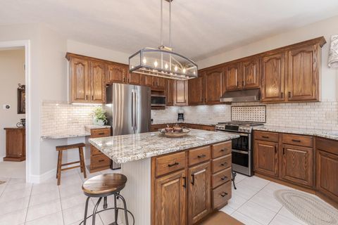 Tiny photo for 2006 Woodbine Road, Bloomington, IL 61704 (MLS # 12474472)