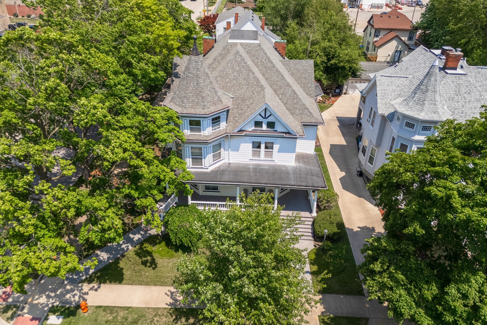 205 E Howard Street