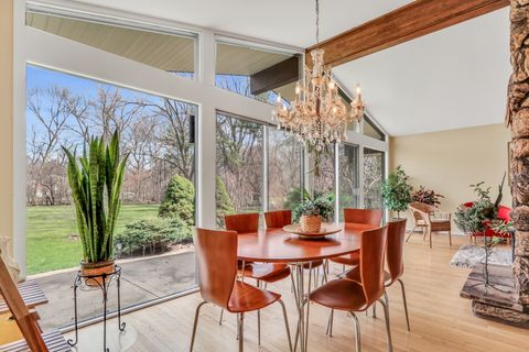 Tiny photo for 180 Crescent Knoll Drive, Green Oaks, IL 60048 (MLS # 12643226)