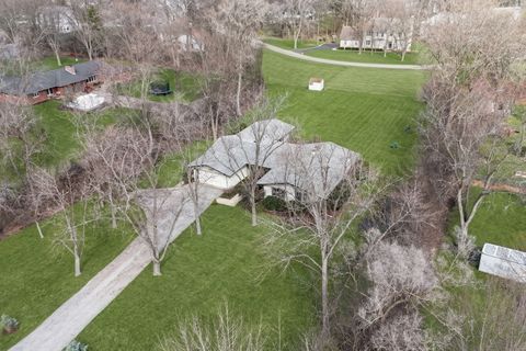Tiny photo for 180 Crescent Knoll Drive, Green Oaks, IL 60048 (MLS # 12643226)