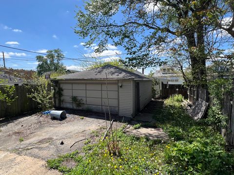 Tiny photo for 630 S 18th Avenue, Maywood, IL 60153 (MLS # 12638151)