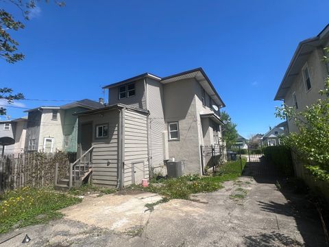 Tiny photo for 630 S 18th Avenue, Maywood, IL 60153 (MLS # 12638151)