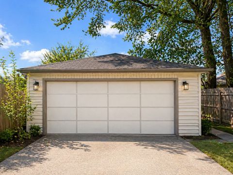 Tiny photo for 630 S 18th Avenue, Maywood, IL 60153 (MLS # 12638151)