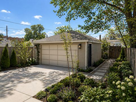 Tiny photo for 630 S 18th Avenue, Maywood, IL 60153 (MLS # 12638151)