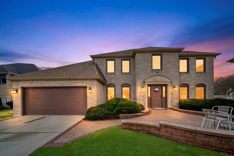 Tiny photo for 18 Newgate Avenue, Naperville, IL 60565 (MLS # 12549631)