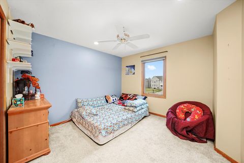 Tiny photo for 18 Newgate Avenue, Naperville, IL 60565 (MLS # 12549631)