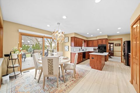 Tiny photo for 18 Newgate Avenue, Naperville, IL 60565 (MLS # 12549631)