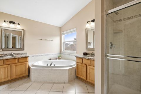 Tiny photo for 8 Orchid Court, Streamwood, IL 60107 (MLS # 12697912)