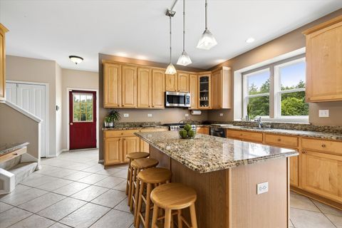 Tiny photo for 8 Orchid Court, Streamwood, IL 60107 (MLS # 12697912)