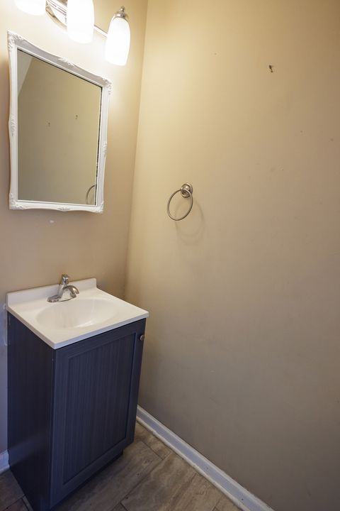 Tiny photo for 1119 S Curtis Avenue #E51, Kankakee, IL 60901 (MLS # 12554293)