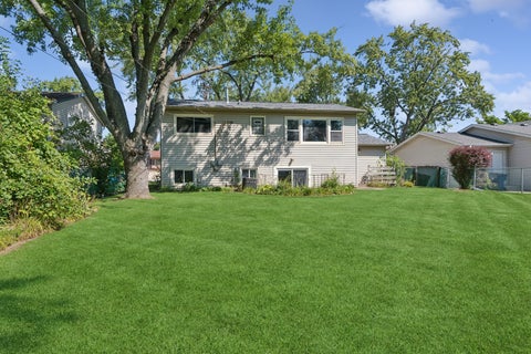 Tiny photo for 731 Nolan Avenue, Glendale Heights, IL 60139 (MLS # 12744139)