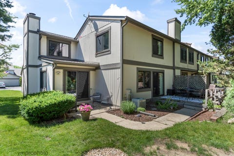 Tiny photo for 2634 Smith Street, Rolling Meadows, IL 60008 (MLS # 12674416)