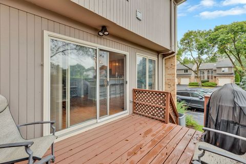 A home in Glen Ellyn